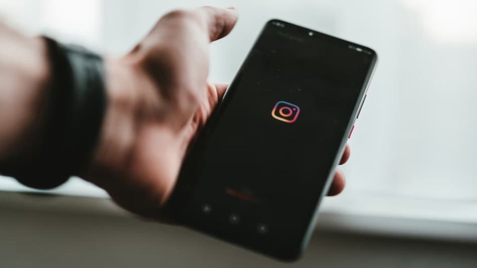 Instagram Reportedly Testing a Three-Hashtag Limit on Posts for Content Discovery